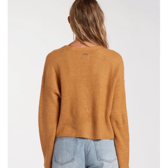🔥🔥BILLABONG - SHORT N SWEET SWEATER🔥🔥 - Picture 5 of 9